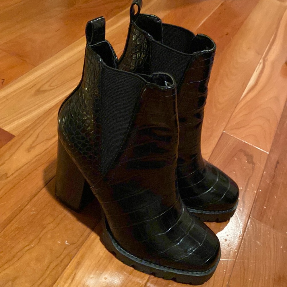 Steve Madden Booties